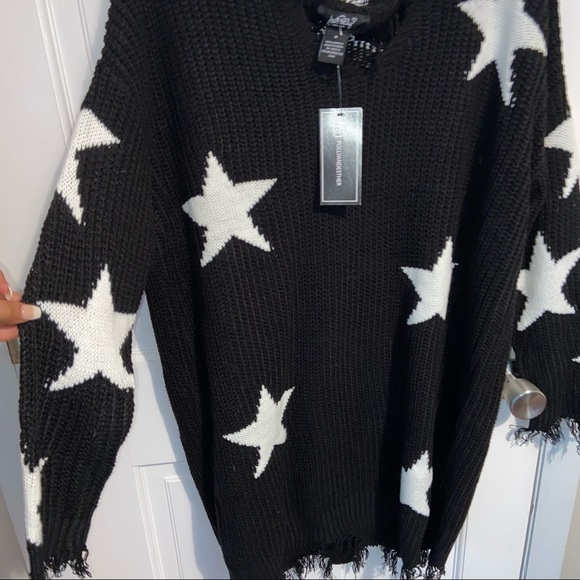 Polly & Esther Dresses & Skirts - NWT. Just Polly Distressed Star Sweater Dress. Small.